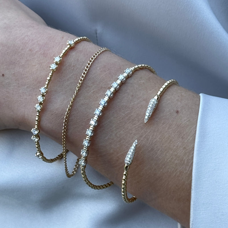 14kt Nine Diamond Flex Bracelet