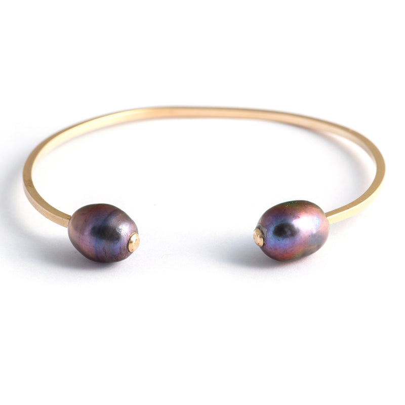 Gold Dueling Pearl Cuff – Carden Avenue