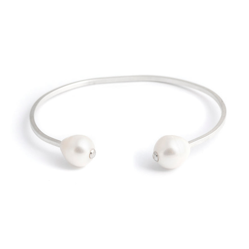Silver Dueling Pearl Cuff