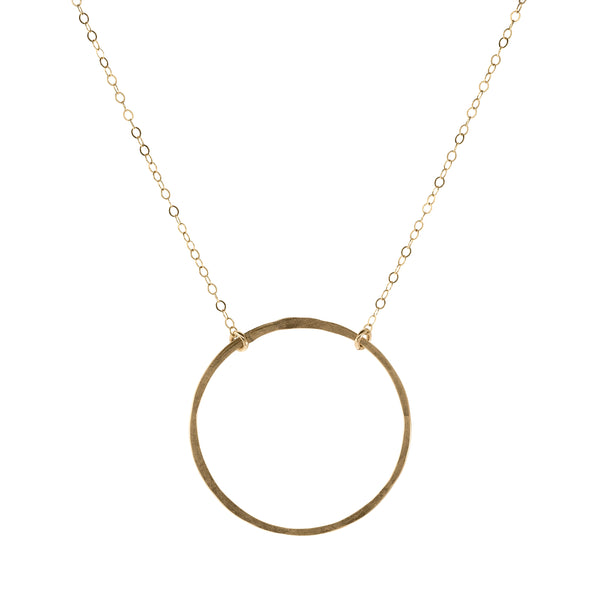 HAMMERED GOLD CIRCLE NECKLACE